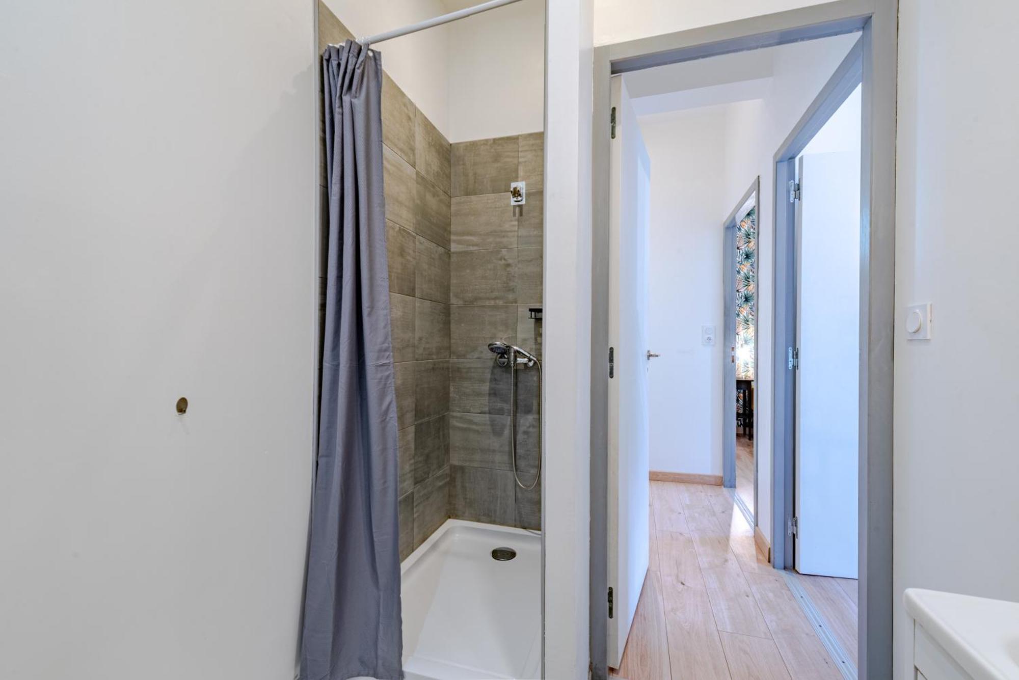 Chic Family - Neuf & Moderne - Parking Wifi Centre Ville Gare Tgv - Confort Ideal Famille - Offre Speciale Perpignan Exterior photo