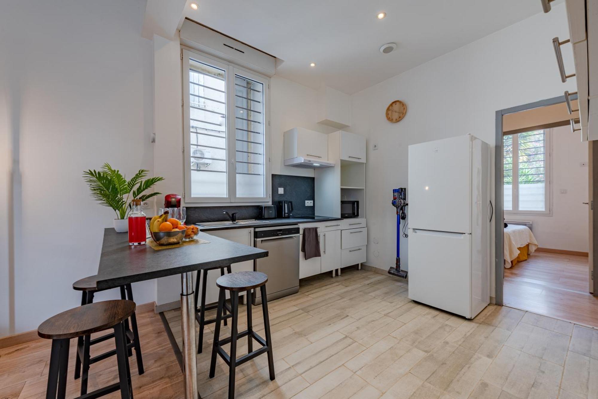 Chic Family - Neuf & Moderne - Parking Wifi Centre Ville Gare Tgv - Confort Ideal Famille - Offre Speciale Perpignan Exterior photo